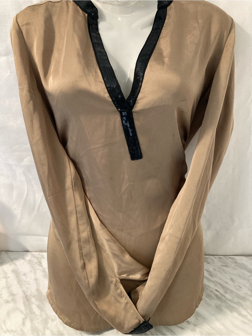 LA CITY Taupe Black Sequin V-Neck Blouse Size 38